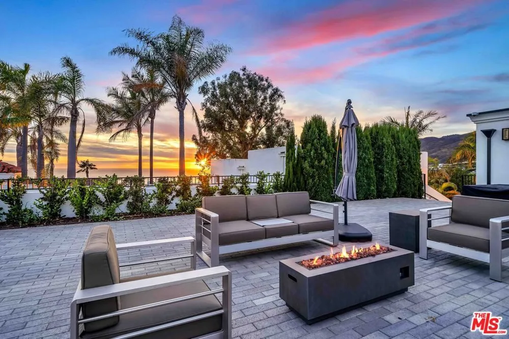350 Bellino Drive Pacific Palisades, CA 90272