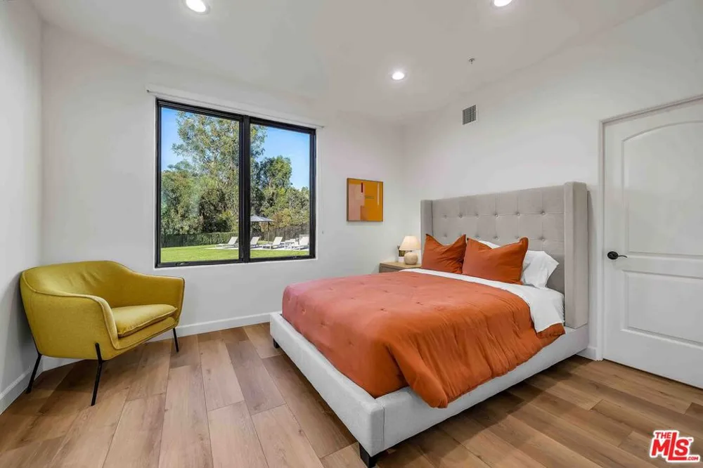 350 Bellino Drive Pacific Palisades, CA 90272