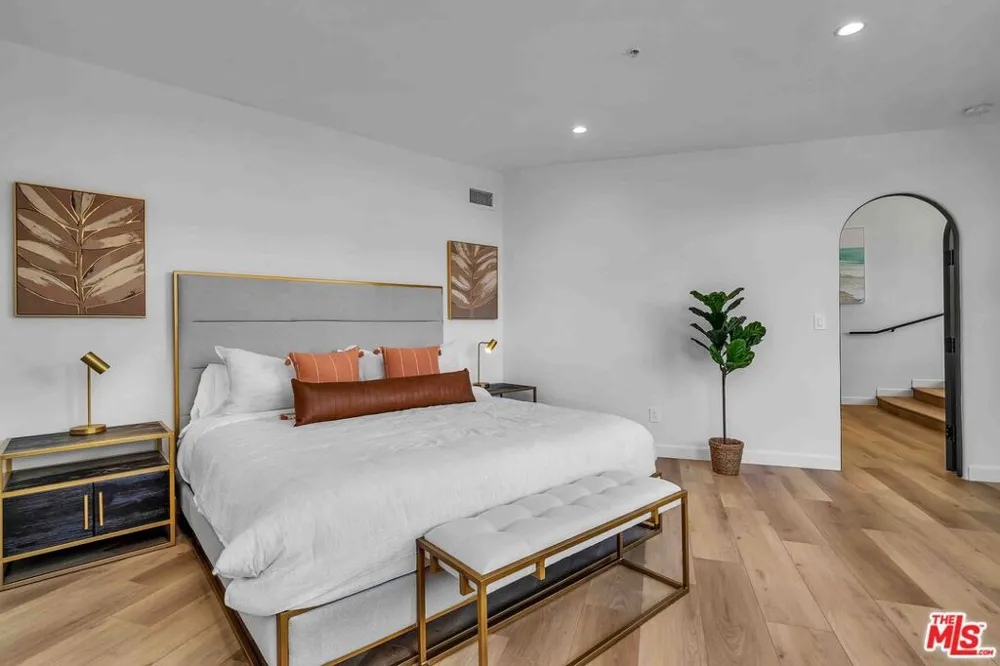 350 Bellino Drive Pacific Palisades, CA 90272