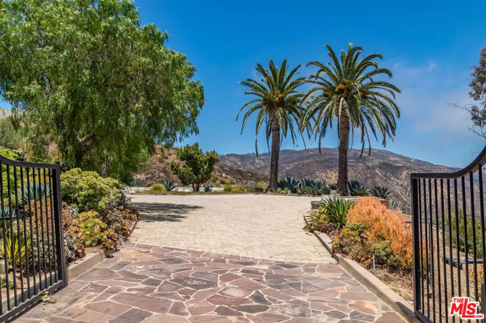 3140 Sumac Ridge Road Malibu, CA 90265