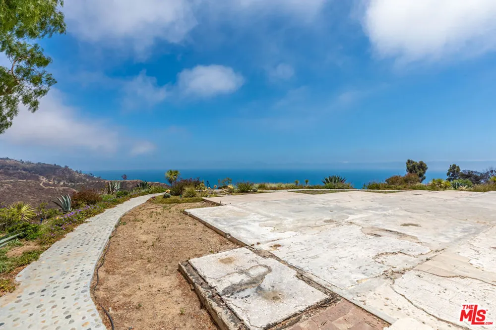 3140 Sumac Ridge Road Malibu, CA 90265