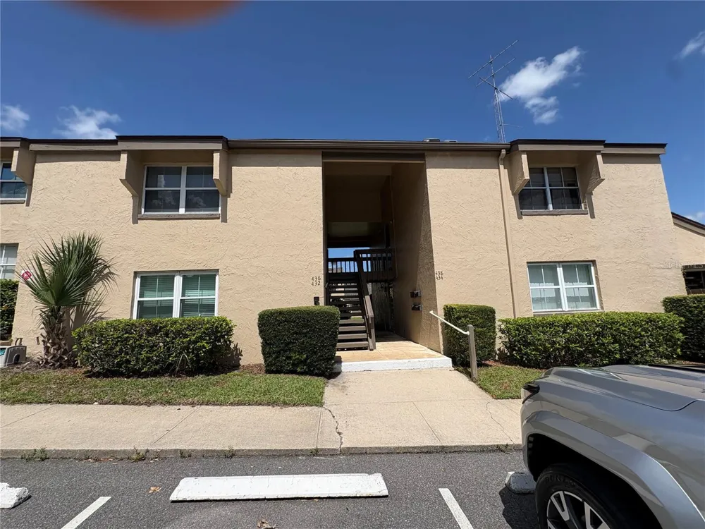 436 WINDMEADOWS STREET #436 Altamonte Springs, FL 32701