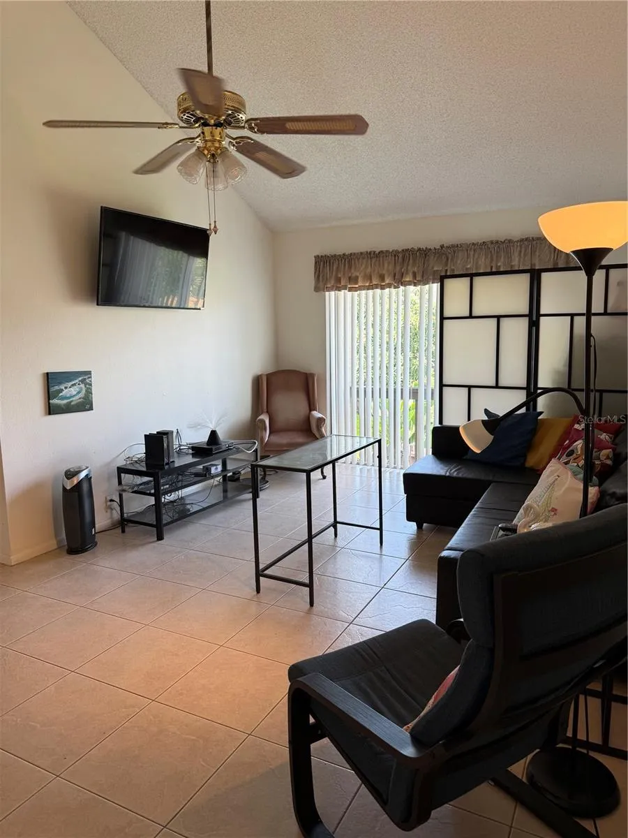 436 WINDMEADOWS STREET #436 Altamonte Springs, FL 32701