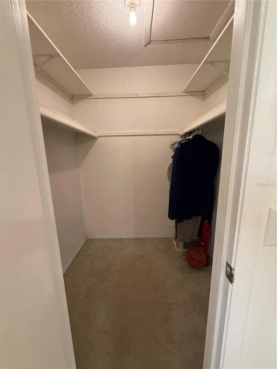436 WINDMEADOWS STREET #436 Altamonte Springs, FL 32701