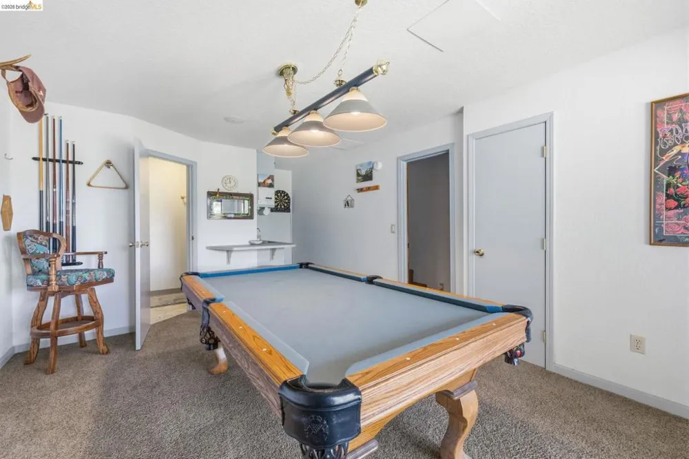 12701 Cresthaven Dr Groveland, CA 95321