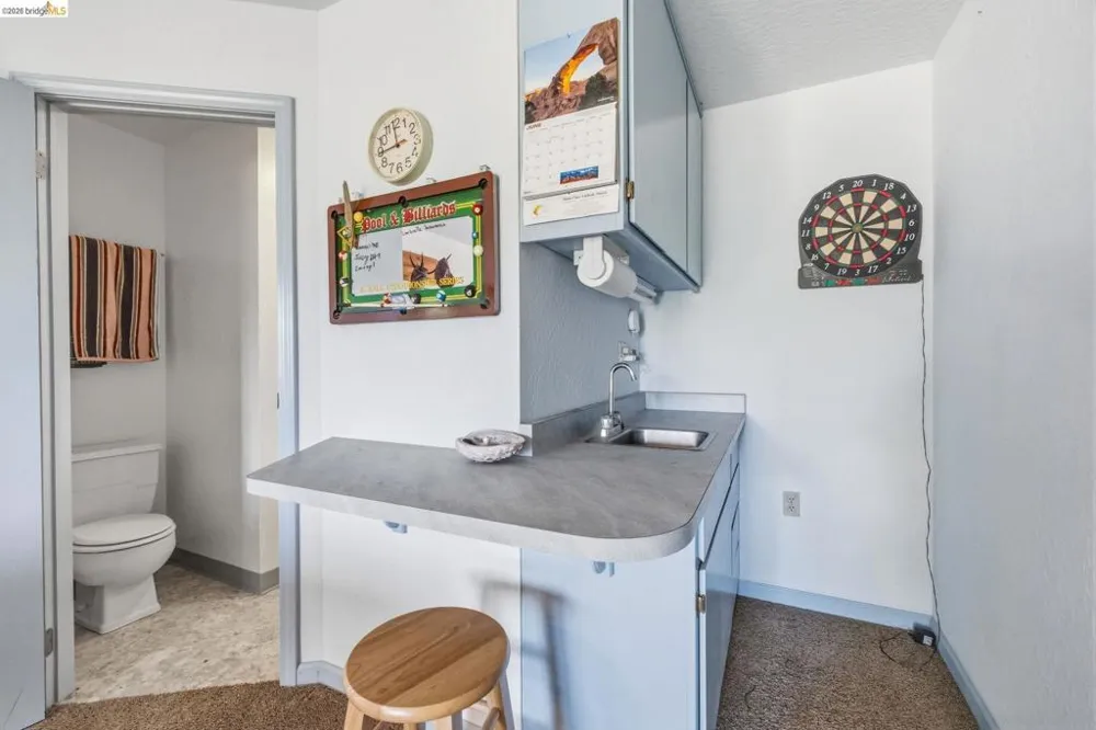 12701 Cresthaven Dr Groveland, CA 95321