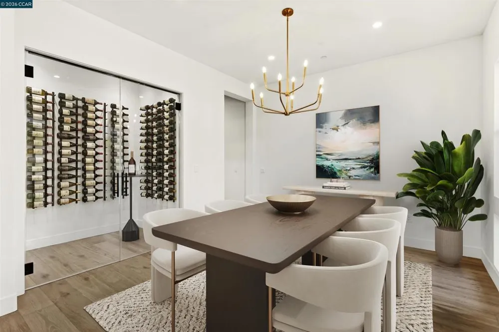 1090 Borrette Court Napa, CA 94558