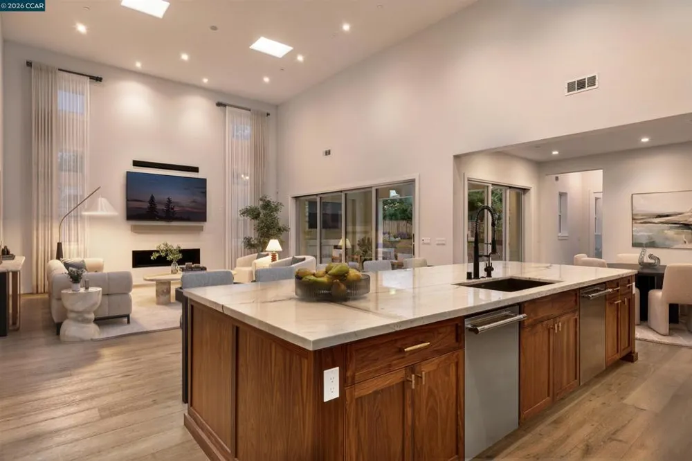 1090 Borrette Court Napa, CA 94558