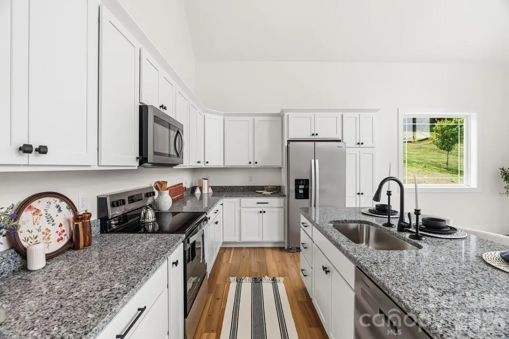 49 Grace Court Mars Hill, NC 28754