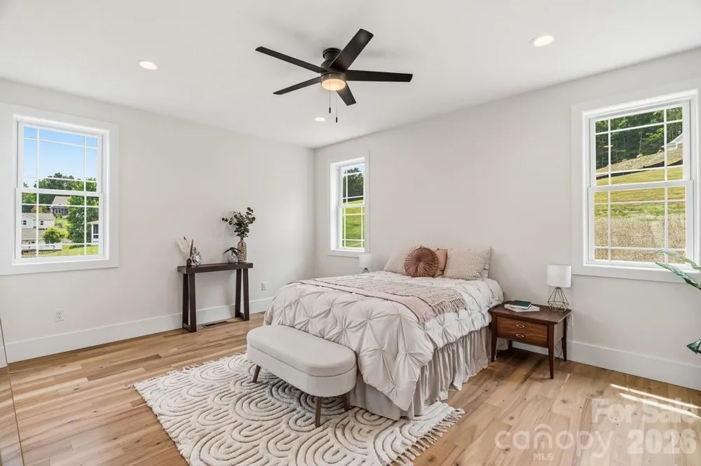 49 Grace Court Mars Hill, NC 28754