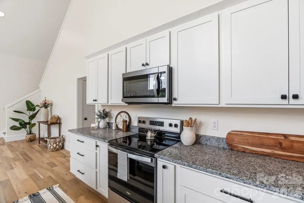 49 Grace Court Mars Hill, NC 28754