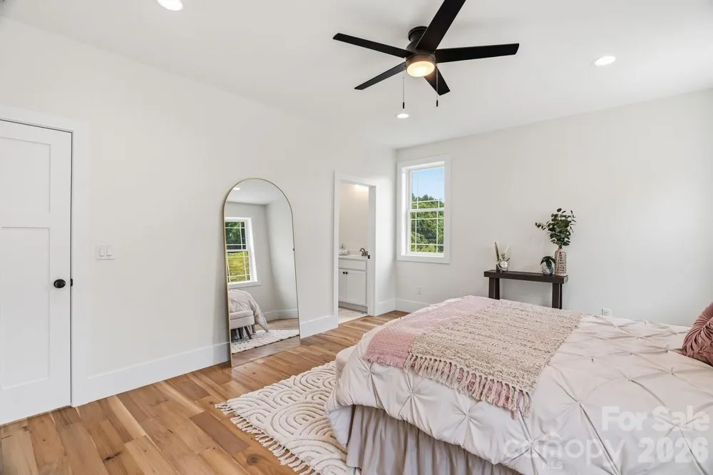 49 Grace Court Mars Hill, NC 28754