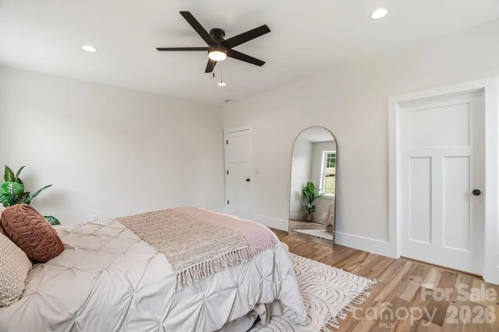 49 Grace Court Mars Hill, NC 28754