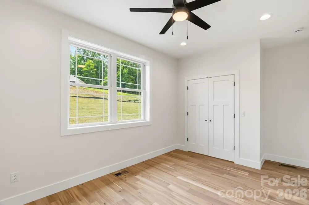 49 Grace Court Mars Hill, NC 28754