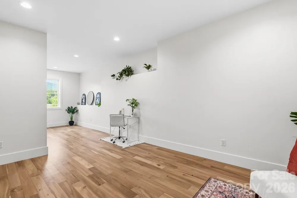 49 Grace Court Mars Hill, NC 28754