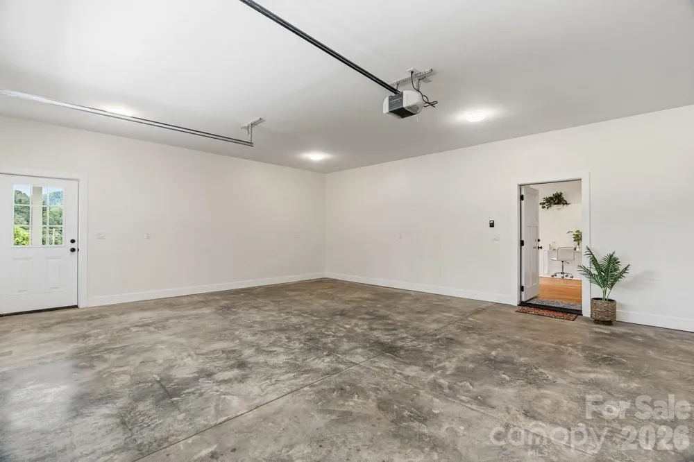 49 Grace Court Mars Hill, NC 28754