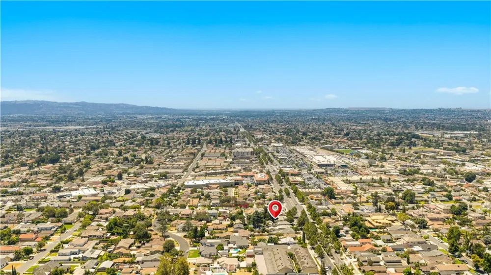 5916 Rosemead Blvd Temple City, CA 91780