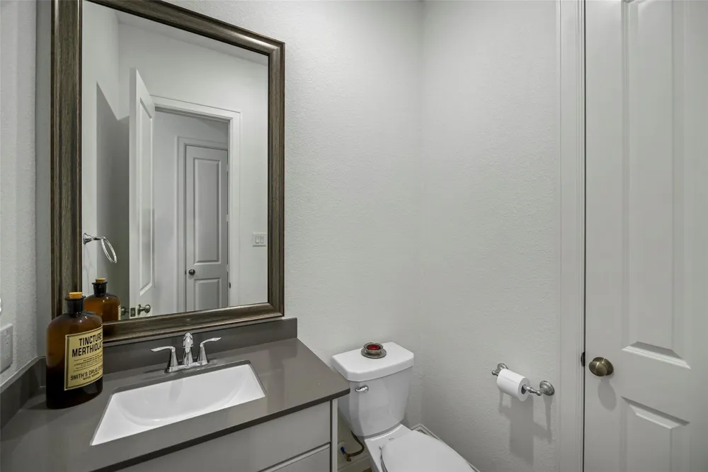 1112 Sienna Forest Lane Pinehurst, TX 77362