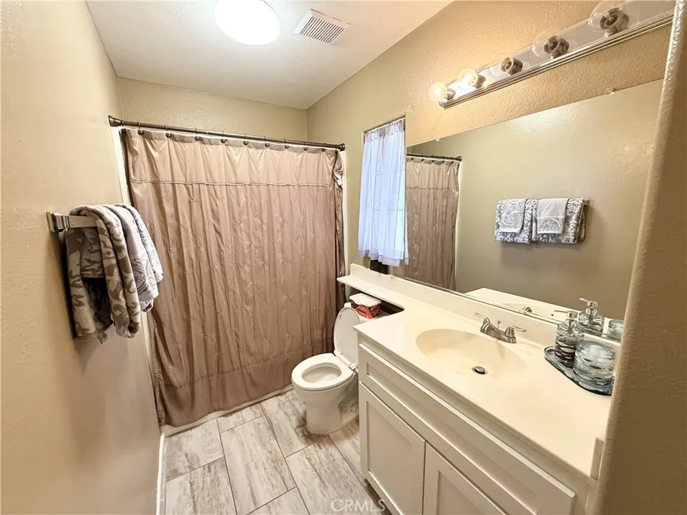 1046 Sycamore San Jacinto, CA 92582