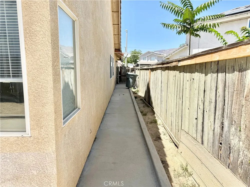 1046 Sycamore San Jacinto, CA 92582