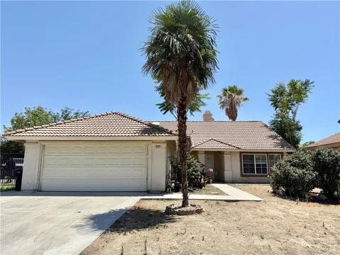 1046 Sycamore