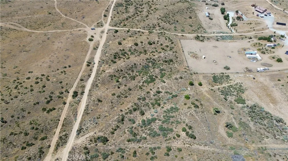8001 Johnson Road Phelan, CA 92371