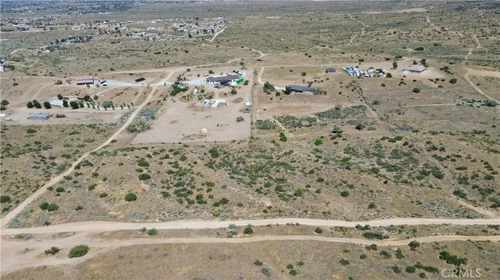 8001 Johnson Road Phelan, CA 92371