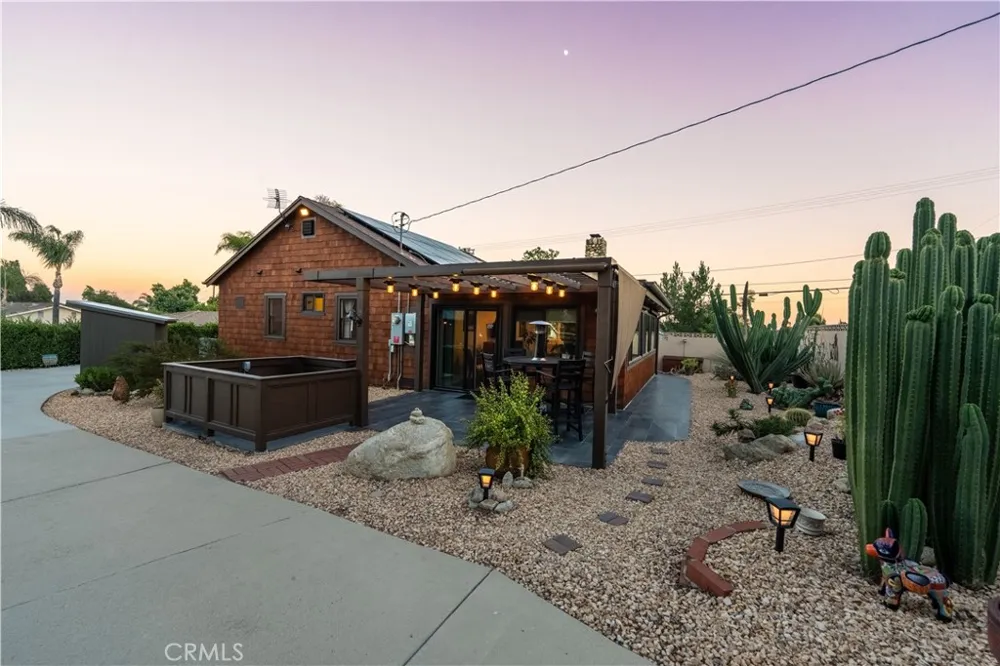 895 W 23rd Upland, CA 91784