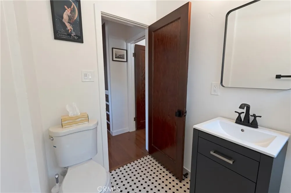 895 W 23rd Upland, CA 91784