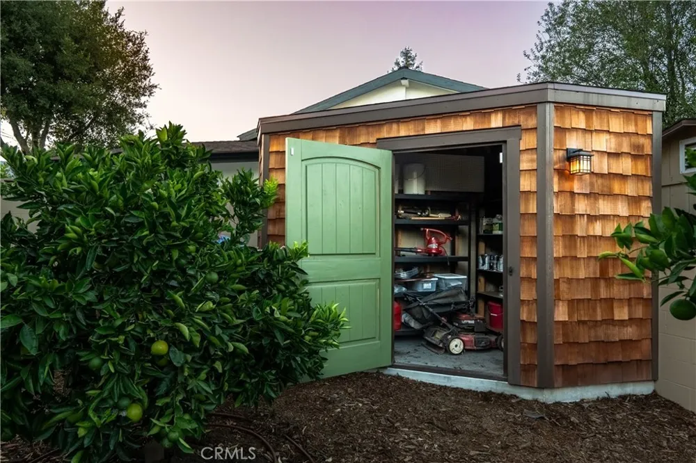 895 W 23rd Upland, CA 91784