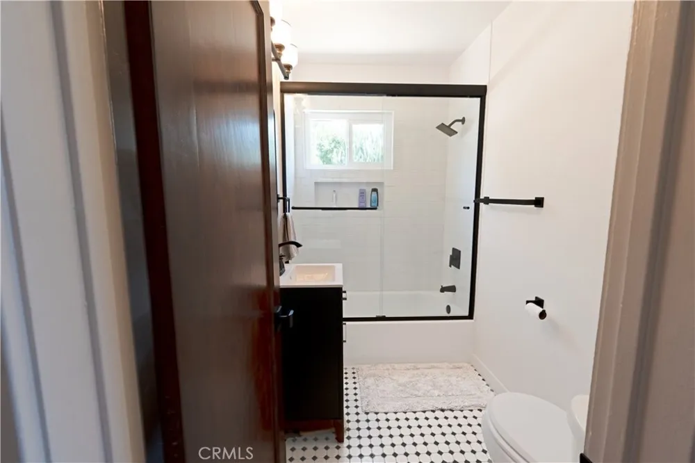 895 W 23rd Upland, CA 91784