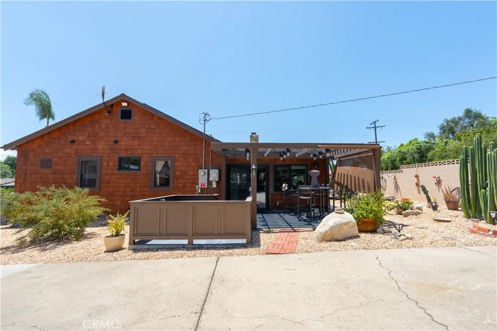 895 W 23rd Upland, CA 91784