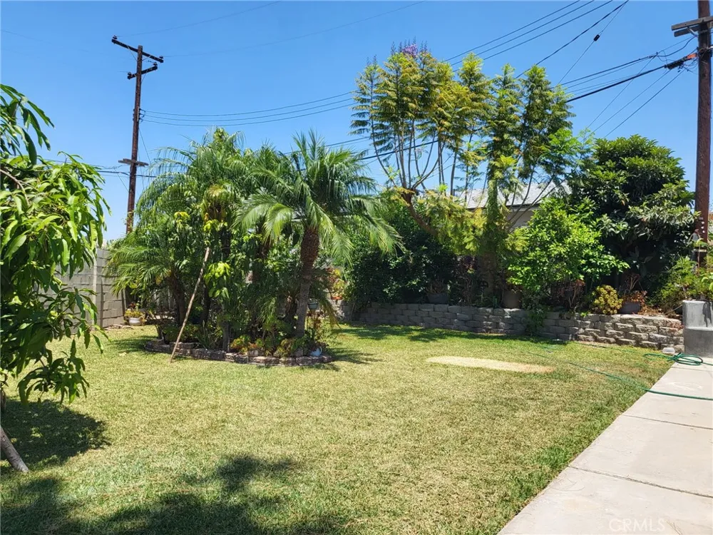 1850 Neff Avenue La Puente, CA 91744