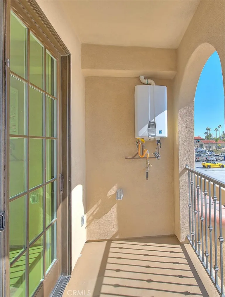 501 W Foothill Boulevard #203 Claremont, CA 91711
