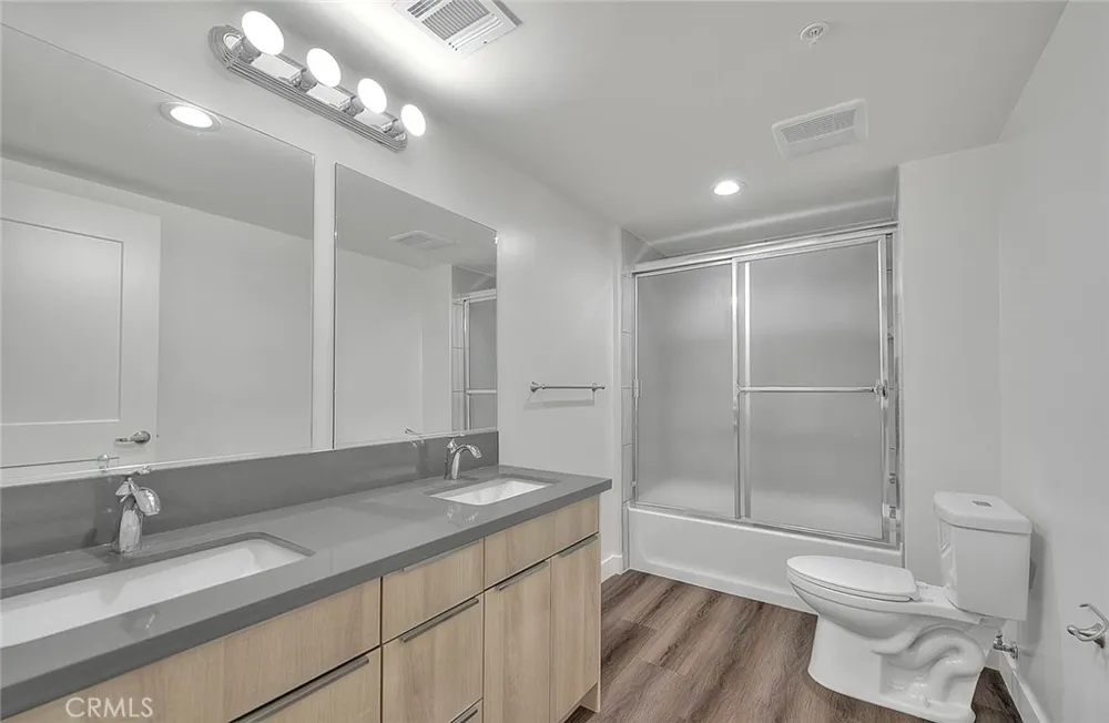 501 W Foothill Boulevard #203 Claremont, CA 91711