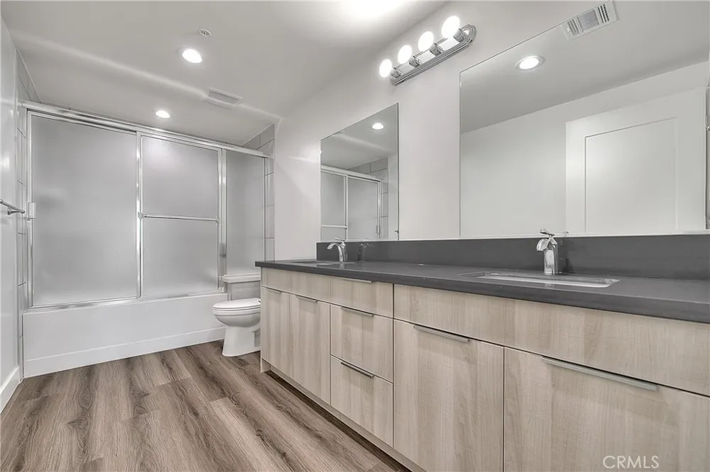 501 W Foothill Boulevard #202 Claremont, CA 91711