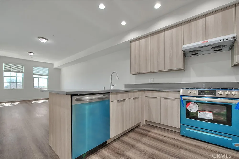 501 W Foothill Boulevard #202 Claremont, CA 91711