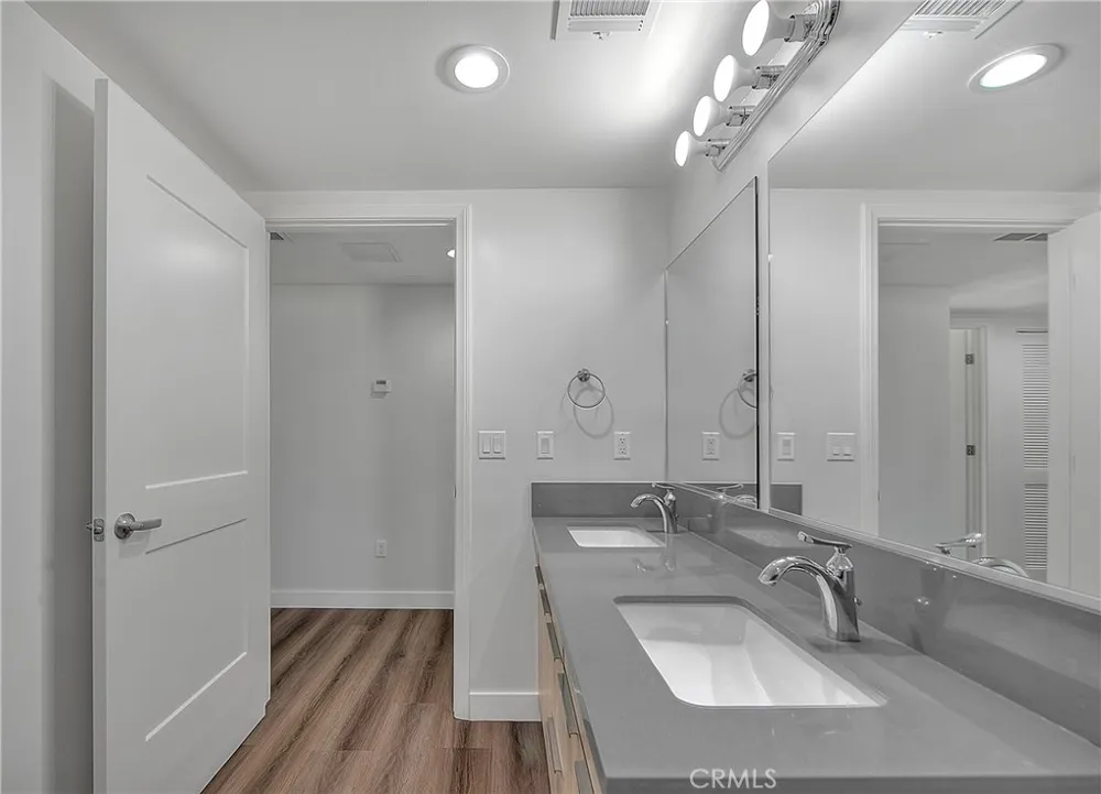 501 W Foothill Boulevard #202 Claremont, CA 91711