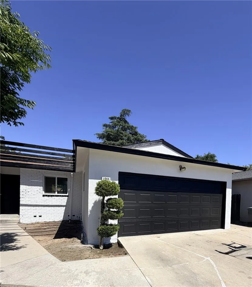 2365 Fordham Clovis, CA 93611