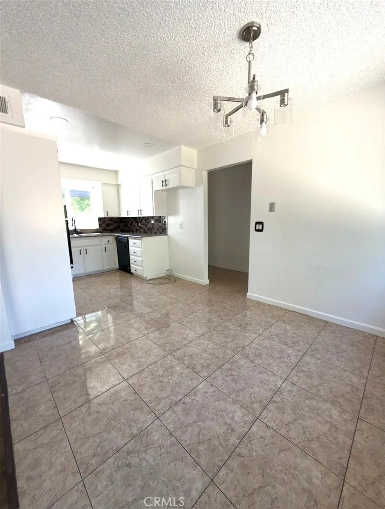 2365 Fordham Clovis, CA 93611
