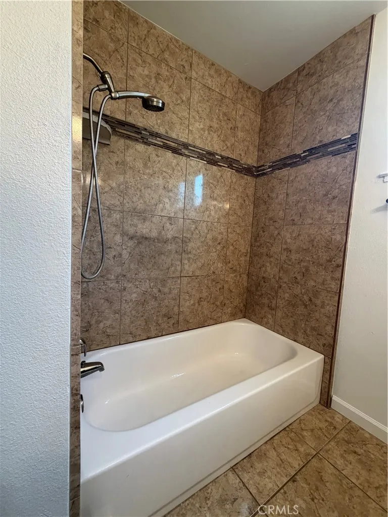2365 Fordham Clovis, CA 93611