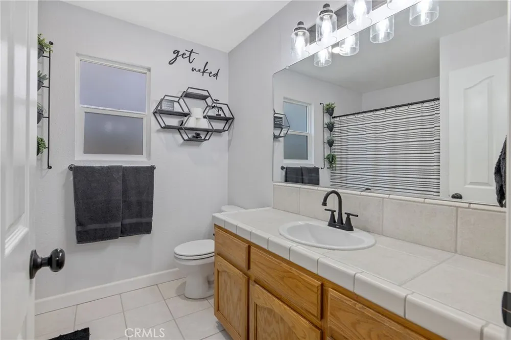 2138 Freedom Street Hanford, CA 93230