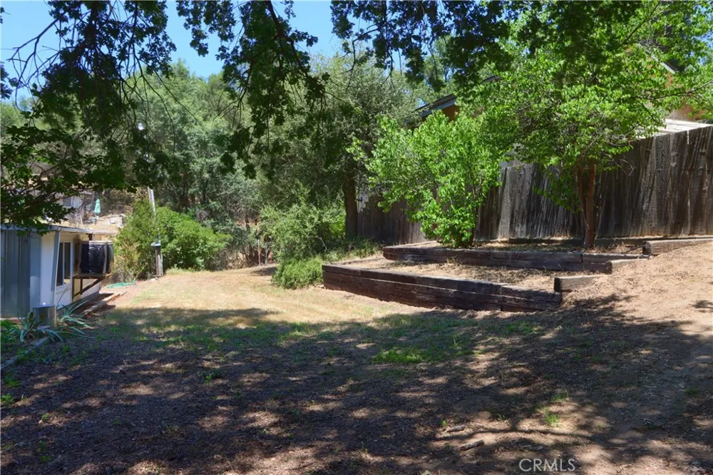 39670 Highview Oakhurst, CA 93644