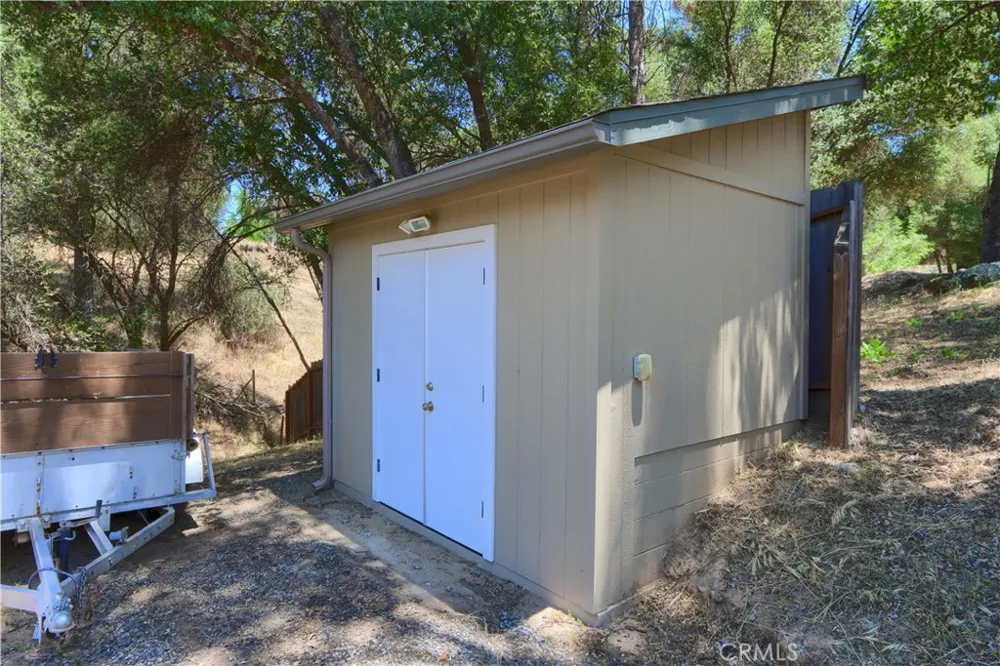 39670 Highview Oakhurst, CA 93644