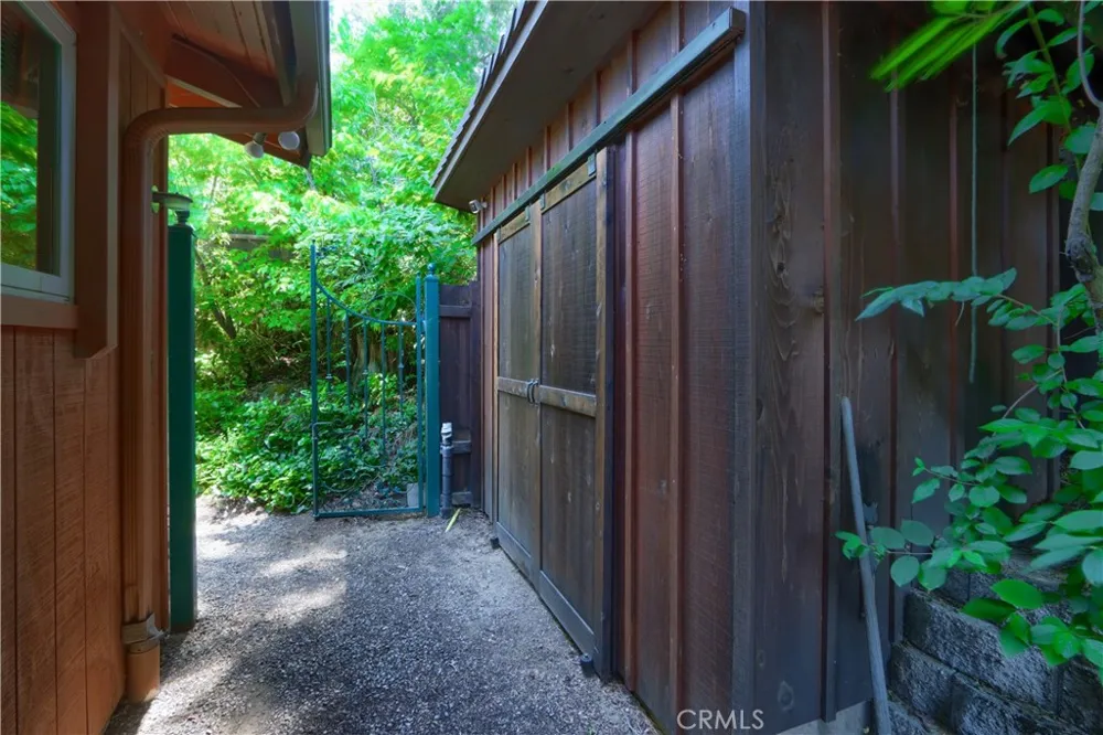 39670 Highview Oakhurst, CA 93644