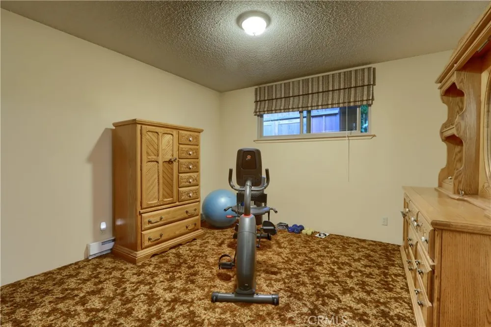 39670 Highview Oakhurst, CA 93644