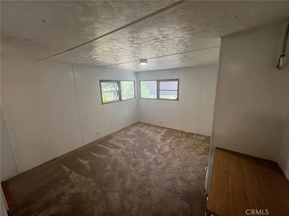 39670 Highview Oakhurst, CA 93644