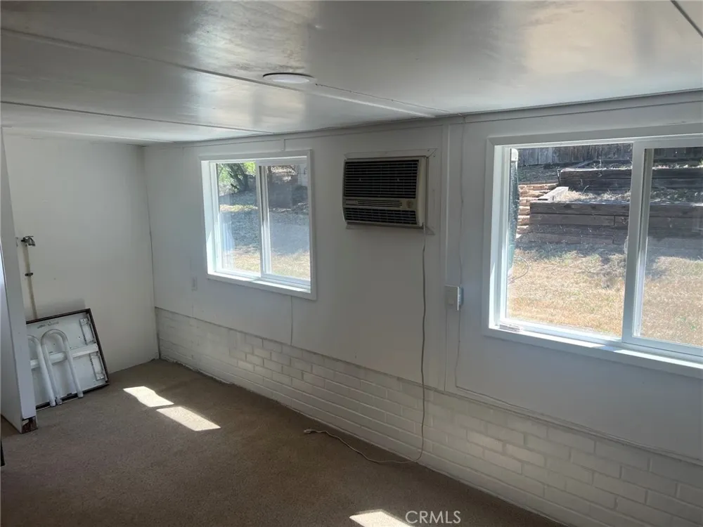 39670 Highview Oakhurst, CA 93644