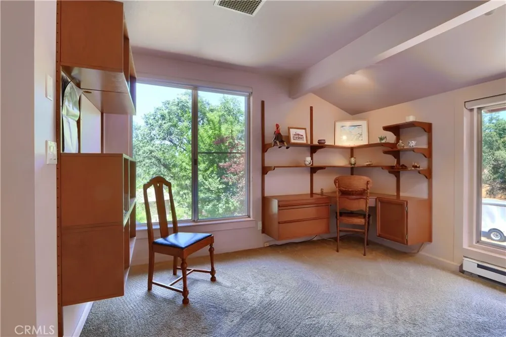 39670 Highview Oakhurst, CA 93644