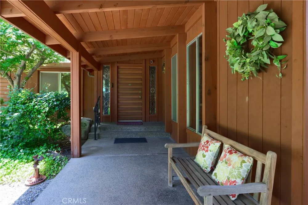 39670 Highview Oakhurst, CA 93644